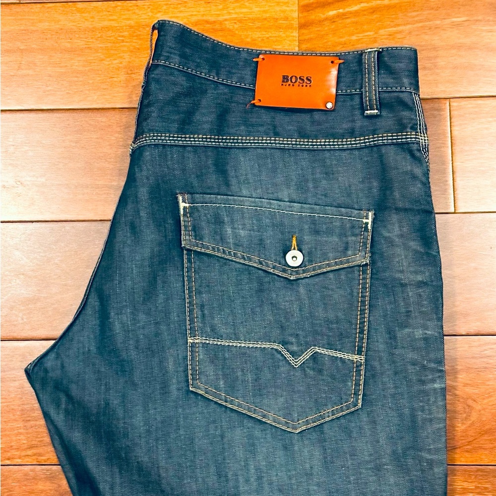 Boss Hugo Boss Mens Dark Blue Jeans Comfort Fit Size 42"WX34"L Denim Pants
